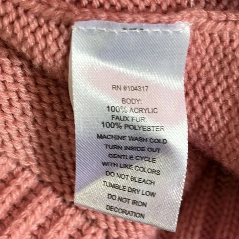 Derek Heart Girls Pink Fleece Knit Vest Size M 10/12 Sleeveless Warm Cozy